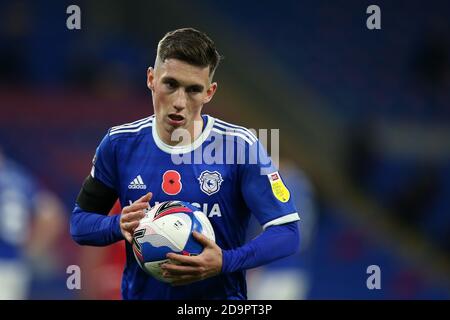 Cardiff, Regno Unito. 06 novembre 2020. Harry Wilson di Cardiff City guarda alla partita di campionato EFL Skybet, Cardiff City contro Bristol City al Cardiff City Stadium di Cardiff, Galles, venerdì 6 novembre 2020. Questa immagine può essere utilizzata solo per scopi editoriali. Solo per uso editoriale, è richiesta una licenza per uso commerciale. Nessun utilizzo nelle scommesse, nei giochi o nelle pubblicazioni di un singolo club/campionato/giocatore. pic di Andrew Orchard/Andrew Orchard sports photography/Alamy Live news Credit: Andrew Orchard sports photography/Alamy Live News Foto Stock