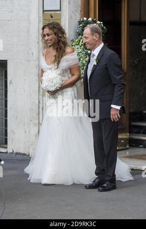 Roma, Italia. 07 novembre 2020. ROMA - VILLA AURELIA - MATRIMONIO STEFANO D'ORAZIO CON TIZIANA GIARDONI Credit: Agenzia fotografica indipendente/Alamy Live News Foto Stock