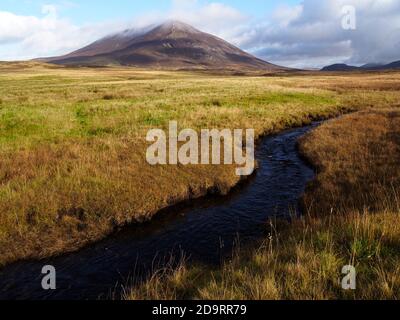 Carn Liath, Beinn A' Ghlo da Loch Moraig, vicino all'atollo di Blair, Scozia Foto Stock