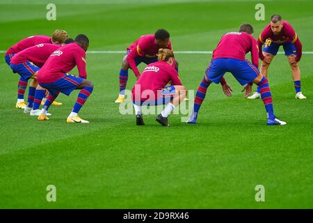 Barcellona, Spagna. 07 novembre 2020. I giocatori del FC Barcelona durante la Liga match tra il FC Barcelona e il Real Betis hanno giocato allo stadio Camp Nou il 7 novembre 2020 a Barcellona, Spagna. (Foto di PRESSINPHOTO) Credit: Pro Shots/Alamy Live News Foto Stock