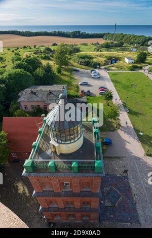 Putgarten: Capo Arkona, vista dal nuovo faro al vecchio faro, ex bunker NVA (in alto), Ostsee (Mar Baltico), Isola di Rügen, Meclemburgo-Vorpommern Foto Stock