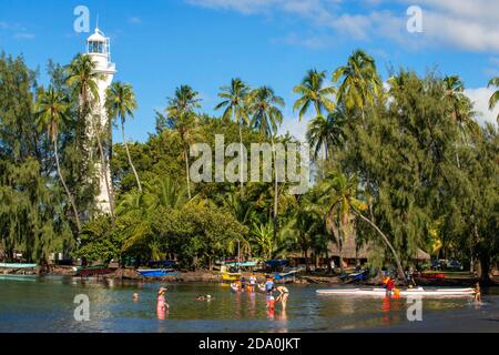 Faro di Venus Point (noto anche come Pointe Venus), isola di Tahiti, Polinesia francese, Tahiti Nui, Isole della Società, Polinesia francese, Pacifico meridionale. Foto Stock