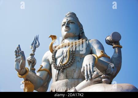 Statua di Lord Shiva a Murudeshwar. Karnataka, India Foto Stock