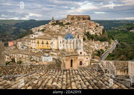 Ragusa città vecchia in Sicilia, Italia Foto Stock