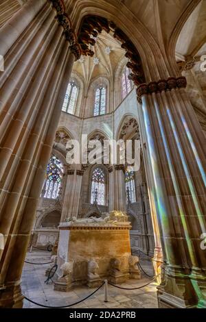 Re João i e la regina Filipa de Lencastre tomba, la cappella del Fondatore, il monastero domenicano di Batalha o Santa Maria della Vittoria Monastero, Batalha, Leir Foto Stock