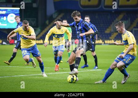 Brondby, Danimarca. 8 novembre 2020. Jorgen Skjelvik (16) di Odense Boldklub visto durante la partita 3F Superliga tra Broendby IF e Odense Boldklub al Brondby Stadium. (Foto: Gonzales Photo - Kent Rasmussen). Foto Stock