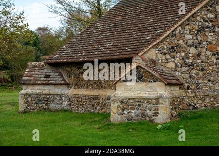 Contrafforte sopra il campanile collassato, St Peters Church , Westleton, Suffolk, Regno Unito Foto Stock