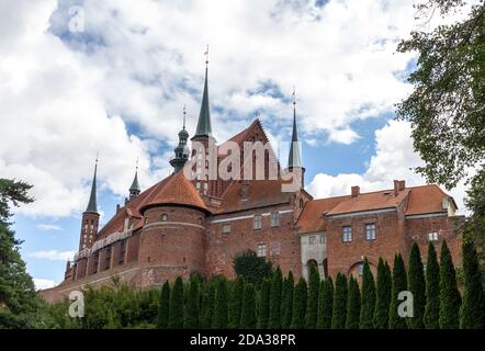 Frombork Cattedrale collina, un luogo dove ha lavorato Copernico. Polonia Foto Stock