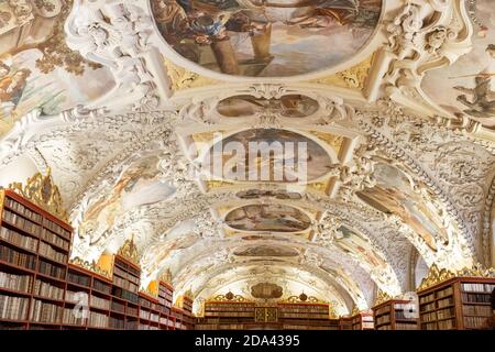 Monastero di Strahov a Praga, soffitto della Sala Teologica della Biblioteca Foto Stock