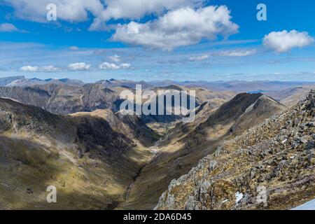 La maestosa catena montuosa Glencoe della Scozia Foto Stock