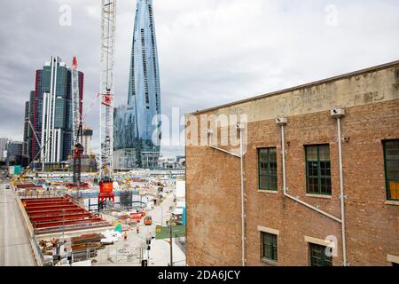 Barangaroo Sydney e lavori di costruzione e sviluppo in corso accanto al Crown Towers Casino, Sydney, NSW, Australia Foto Stock