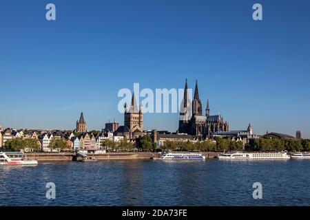 Geografia / viaggio, Germania, Nord Reno-Westfalia, Colonia, vista città Cattedrale di Colonia, capitale St., diritti aggiuntivi-clearance-Info-non-disponibile Foto Stock