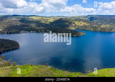 Vista aerea del lago ricreativo di Lyell vicino a Lithgow nella regione Nuovo Galles del Sud Australia Foto Stock