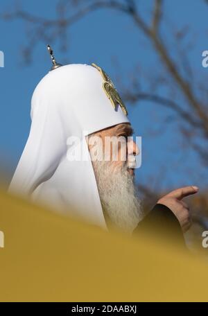 KIEV, UCRAINA - 14 ottobre 2018: Primate della Chiesa ortodossa Ucraina del Patriarcato di Kiev, Patriarca di Kiev e di tutta la Russia-Ucraina Filaret durante la preghiera per l'Ucraina in Piazza Sofia, a Kiev Foto Stock