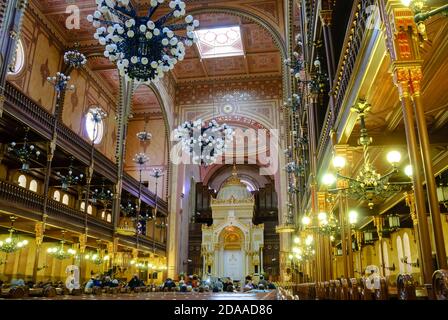 Europa, Ungheria. Sinagoga Grande di Budapest. Conosciuta anche come Sinagoga di via Dohány. È il secondo più grande al mondo. Foto Stock