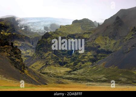 Paesaggio vulcanico alpino nel Parco Naturale di Skaftafell, Islanda, Europa Foto Stock