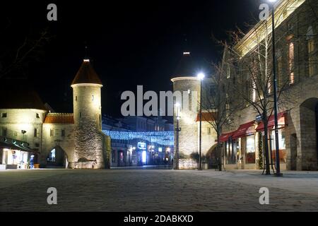 Porta di Viru a Tallinn in Estonia Foto Stock