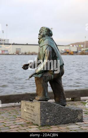 Statua di Evert Taube di Eino Hanski in svedese Città di Goteborg Foto Stock