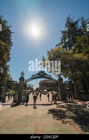 Berkeley, USA - MARZO 18 2019: Vista dell'Università della California, Berkeley in una giornata di sole Foto Stock