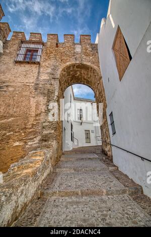 Puerta de Sancho IV, a Vejer de la Frontera, una bella città di Cadice, Andalusia, Spagna Foto Stock