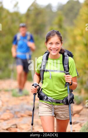 Donna della viandante Foto Stock