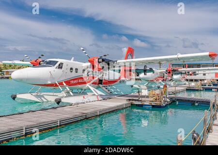 Male, Maldive – 20 febbraio 2018: TMA - Trans Maldivian Airways De Havilland Canada DHC-6-300 Twin Otter idrovolante a Male aeroporto (MLE) in Maldive Foto Stock