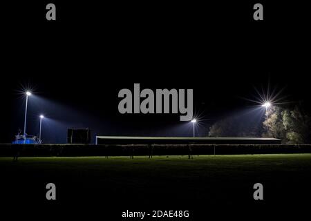 Oxford City 2 Northampton Town 1, 09/11/020. Court Place Farm, fa Cup 1° turno. Foto di Simon Gill. Foto Stock