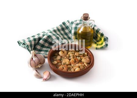 Gamberi all'aglio e ingredienti isolati su sfondo bianco Foto Stock