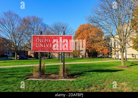 COLUMBUS, OH, USA - 7 NOVEMBRE: Cartello d'ingresso all'Ohio state University il 7 novembre 2020 a Columbus, Ohio. Foto Stock