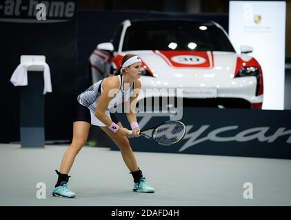 Saluto Minnen del Belgio in azione contro Dayana Yastremska di Ucraina durante il primo turno a 2020 Austria superiore Ladies Linz WTA International te P Foto Stock