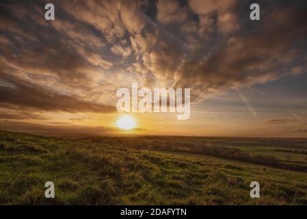 Tramonto sulle grumi di Wittenham Foto Stock