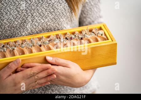 Grande bar di sapone naturale fatto in casa Foto Stock