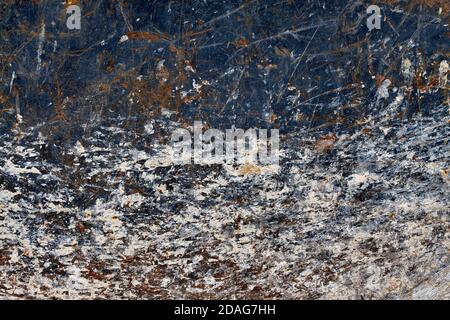 lamiera danneggiata graffiata, arrugginita, macchiata Foto Stock