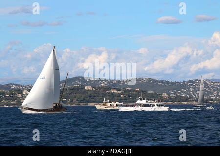 22e Voiles - Saint Tropez, Francia - Meerblick 29 vela - paesaggio, COVID-19, coronavirus - Set, 27, 2020 - p.m. 4 - Port de Saint Tropez Foto Stock