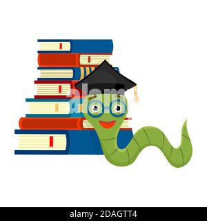 Carino bookworm in occhiali che indossano un tappo graduato vicino a una pila di libri colorati, isolato su sfondo bianco. Concetto di istruzione. Cartoni animati vettoriali Illustrazione Vettoriale