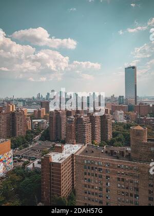 Vista sul paesaggio urbano del Lower East Side, a Manhattan, New York City Foto Stock