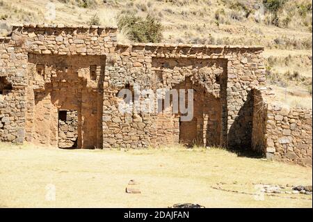 Rovine del tempio Isla de la Luna, lago Titicaca, Bolivia Foto Stock