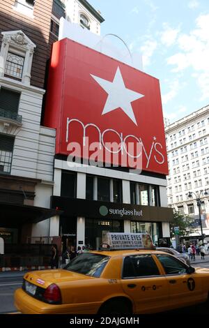 New York City, Stati Uniti d'America - 08/08/2014 : grandi magazzini Macy's a Midtown Herald Square Foto Stock