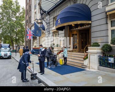 Il Ritz. Hotel, ristorante e club famosi in tutto il mondo. Foto Stock