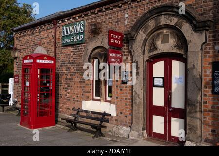 Hadlow Road Train Station Museum a Willaston Cheshire settembre 2020 Foto Stock