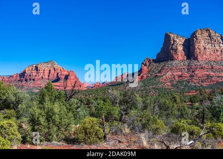 Vista sul drone di un paesaggio incredibile a Sedona, Arizona Foto Stock