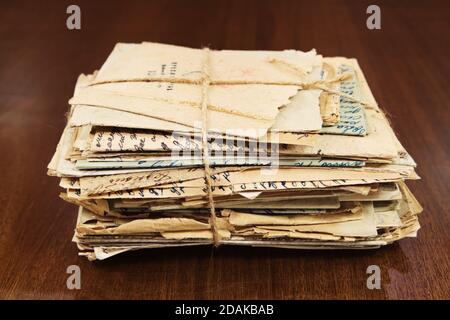 Un mucchio di mail di carta in tempo di due guerra mondiale Foto Stock