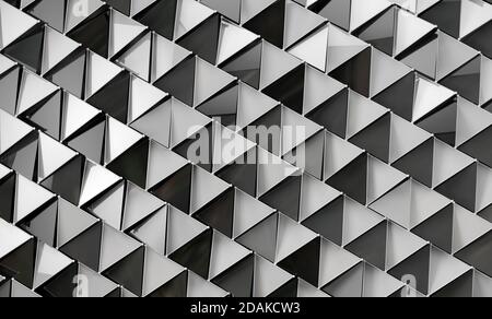 Design geometrico a forma di quadrato bianco e grigio e sfondo triangolare. Astratto testurizzato sfondo poligonale.rendering 3d Foto Stock