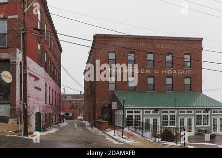 CONCORD, NH, USA - 18 FEBBRAIO 2020: Vista sulla strada della città nel New Hampshire NH, USA. Foto Stock