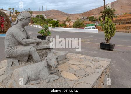 Betancuria, Fuerteventura, Spagna : 2020 Ottobre 6 : paesaggio urbano a Bentancuria sull'isola di Fuerteventura in Spagna in estate. Foto Stock