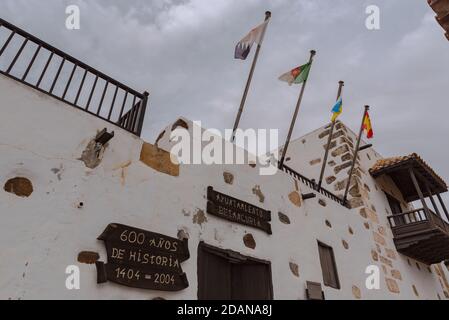 Betancuria, Fuerteventura, Spagna : 2020 Ottobre 6 : paesaggio urbano a Bentancuria sull'isola di Fuerteventura in Spagna in estate. Foto Stock