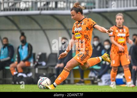 San Gimignano (Fi, Italia. san gimignano (fi), Italia, stadio Santa Lucia, 14 Nov 2020, Arianna Caruso (Juventus) durante Florentia San Gimignano vs Juventus FC - Calcio italiano Serie A Femminile match - Credit: LM/Fabio Fagiolini Credit: Fabio Fagiolini/LPS/ZUMA Wire/Alamy Live News 2020 Foto Stock
