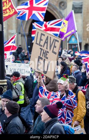 Gran Bretagna / Inghilterra /Londra / Brexit Betrayal marzo a Londra pro Brexit protesta demonattando alla Brexit Betrayal marzo - Brexit significa uscita! Foto Stock