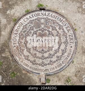 Copertura tombino, Budapest, Ungheria Foto Stock