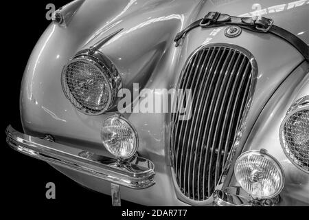 Dettaglio Oldtimer, Jaguar XK 120, in bianco e nero Foto Stock